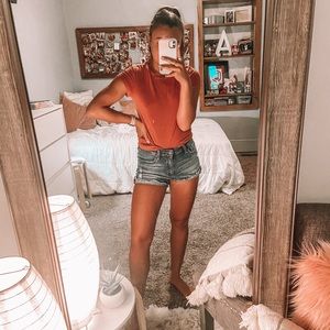 Soft & sexy xs burnt orange tee